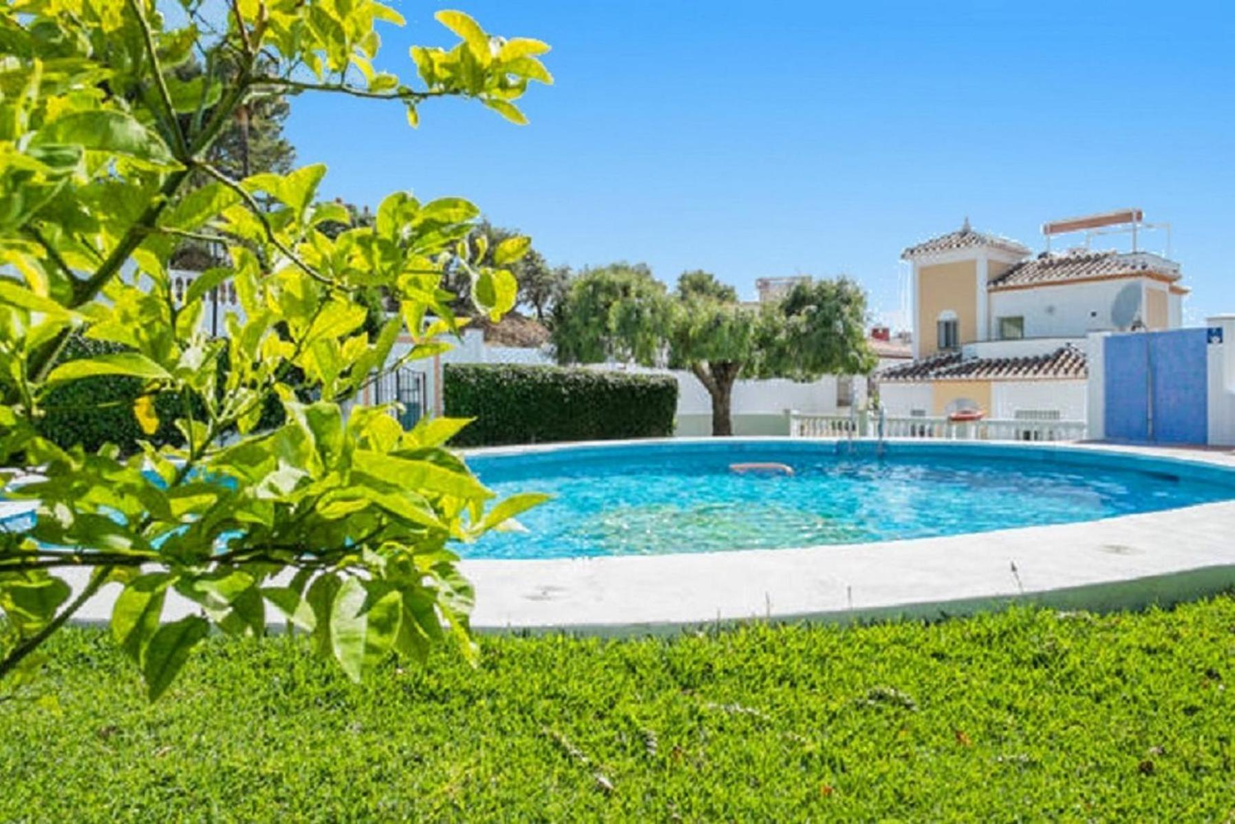 Appartement En Cerca De Playa Buriana